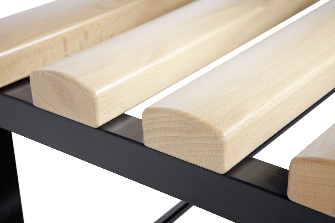 Spind nach Arbeitsstättenrichtlinien S3000 Evolo mit vorgebauter Sitzbank - für 1 Person 2x400mm Abteilbreite